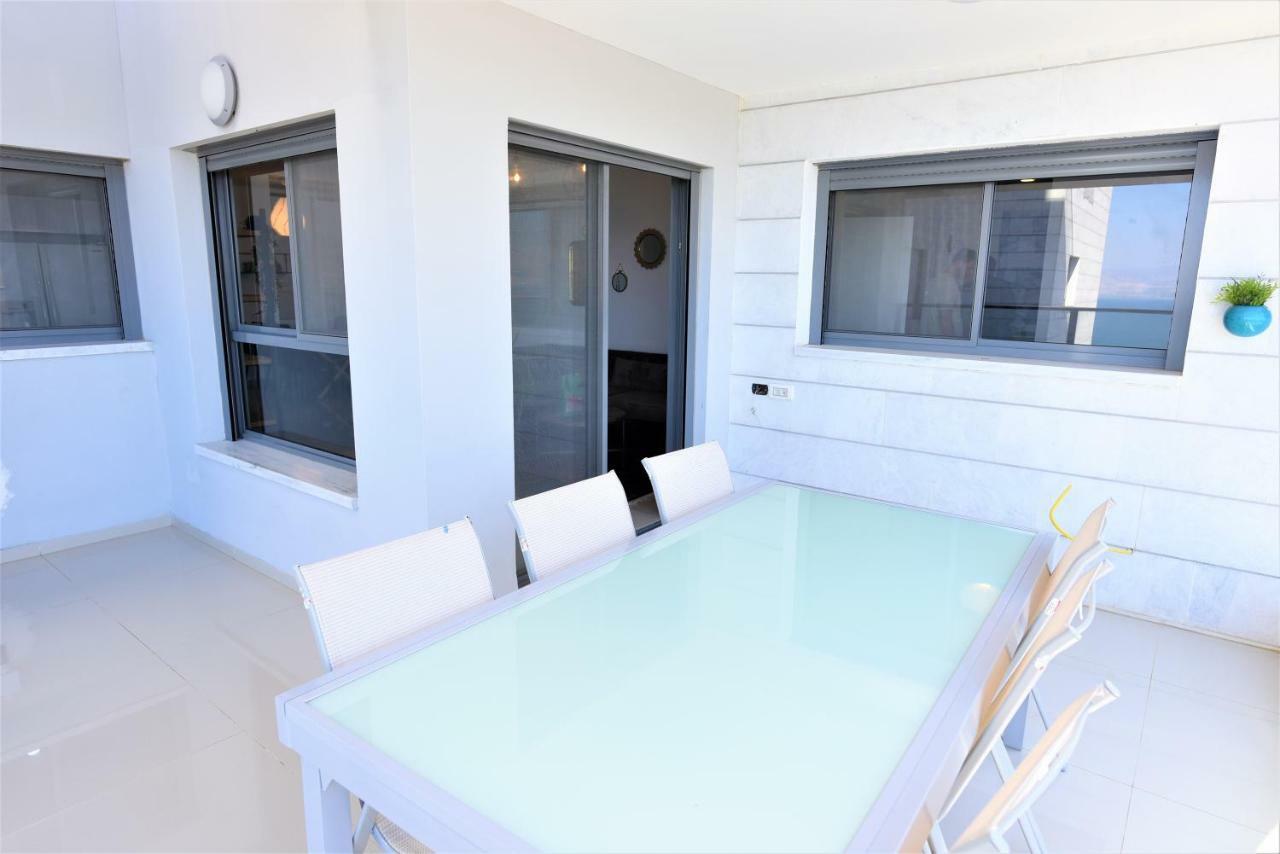 Aristone Luxury Apartment Tiberias Eksteriør billede