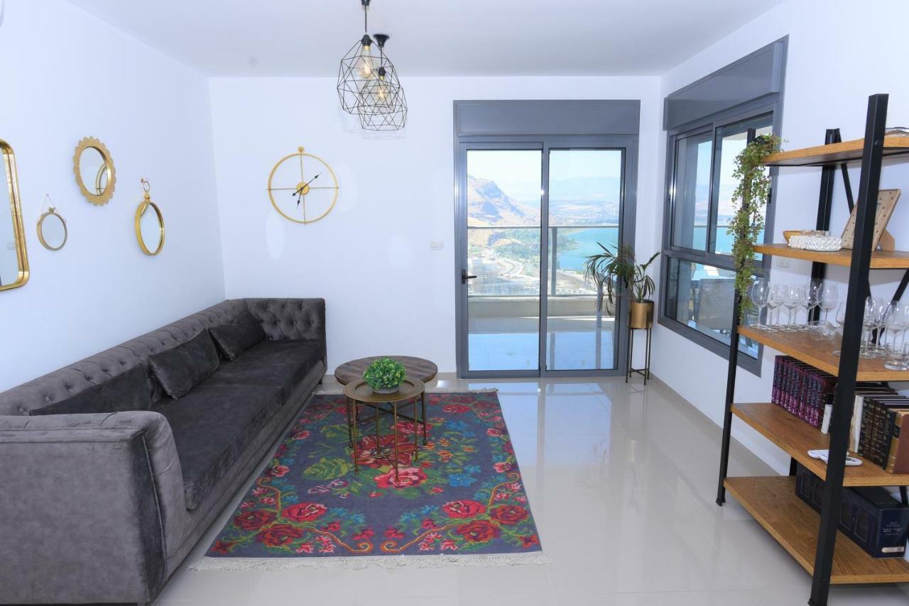 Aristone Luxury Apartment Tiberias Eksteriør billede