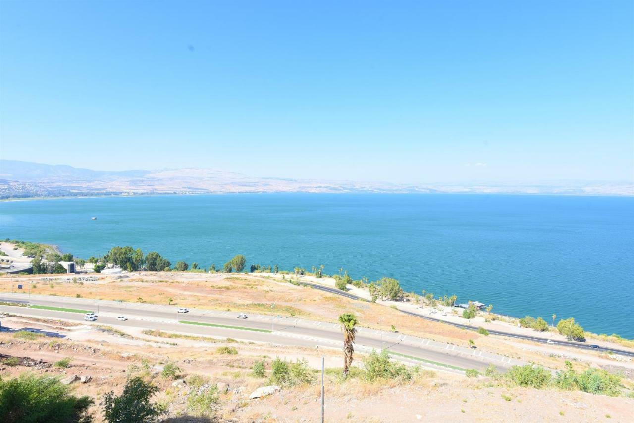 Aristone Luxury Apartment Tiberias Eksteriør billede
