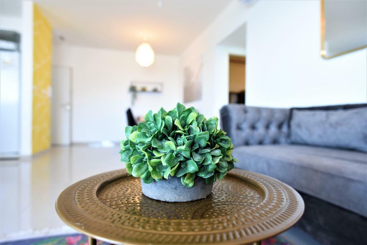 Aristone Luxury Apartment Tiberias Eksteriør billede