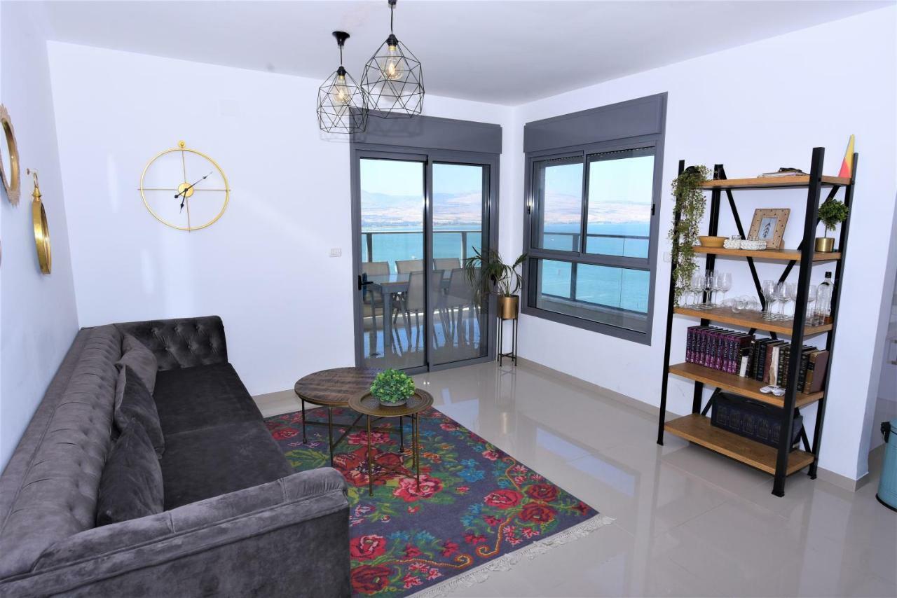 Aristone Luxury Apartment Tiberias Eksteriør billede